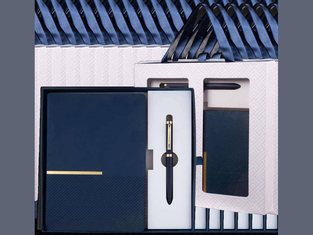 Executive Navy Diary & Pen Set — corporate gift
